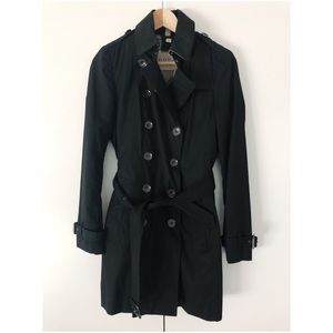 BURBERRY trench coat with removable hood